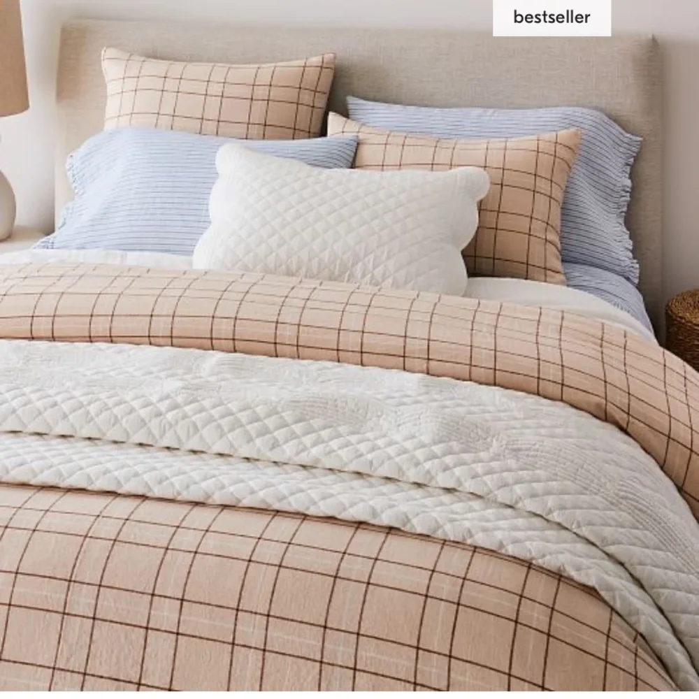 Heather Taylor Home for West Elm, King size Duvet and sheets.